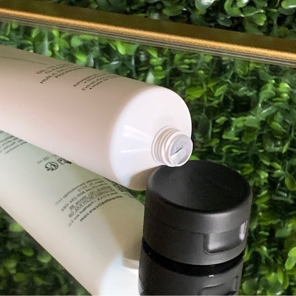 Dr. B Lab Oil To Foam Cleanser | NEW | Dr Brandt - Picture 4 of 10